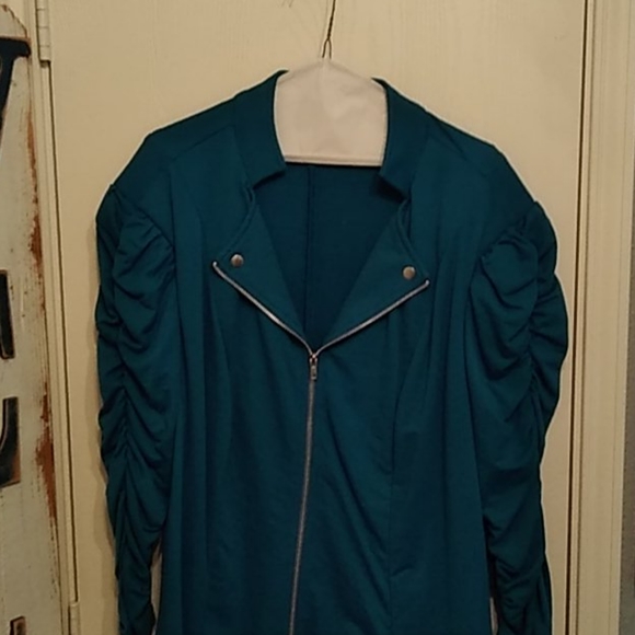 Jacket - Picture 1 of 3